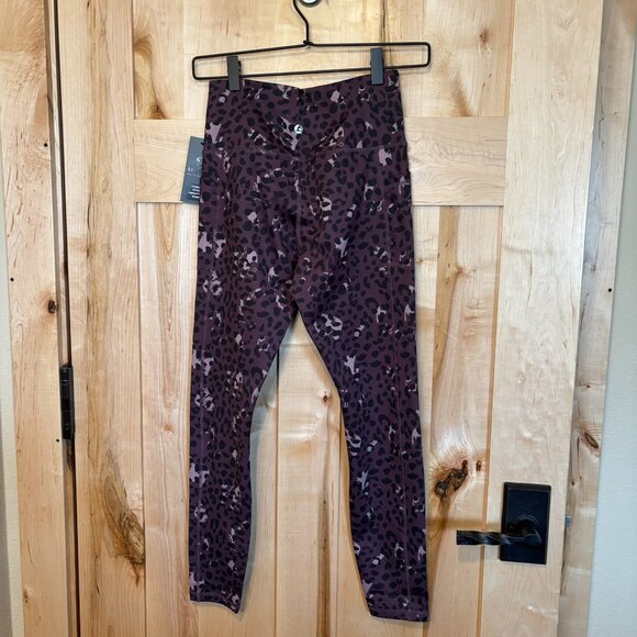 NWT LegEnd 7/8 Length Leggings Side Pockets Animal Print S Small - Picture 5 of 7